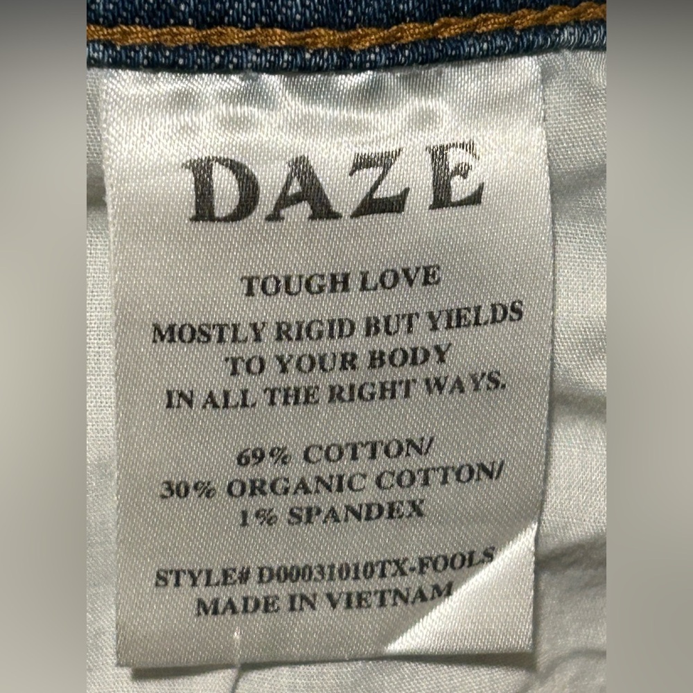 DAZE Girl Next Door Midi Skirt Organic Cotton , size 26 - Picture 7 of 9